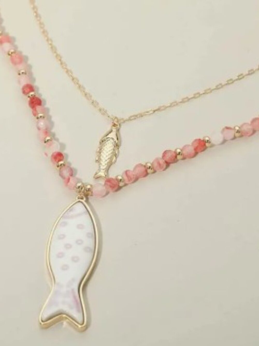 NEW Fish 🐠 Pendant Accent Beaded Chain Layered Necklace - Picture 2 of 3